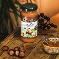 ALTUNİZADE SÜT REÇELİ FINDIK PARÇALI 260 GR